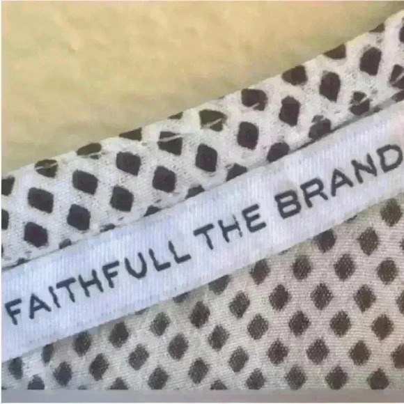 Faithfull The Brand- "Fox Playsuit Shorts Romper" In Lupita Plum Small EUC! - Picture 7 of 7